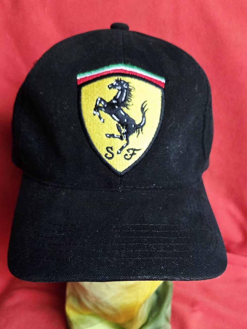 SCUDERIA FERRARI HAT CAP STRAP BACK ONE SIZE BLACK F1 FORMULA 1RACING SHELL